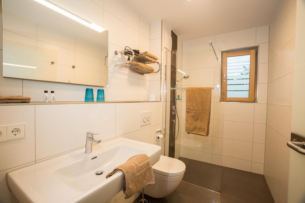 Leidringer Gaestehaus Gmbh Rosenfeld Номер фото