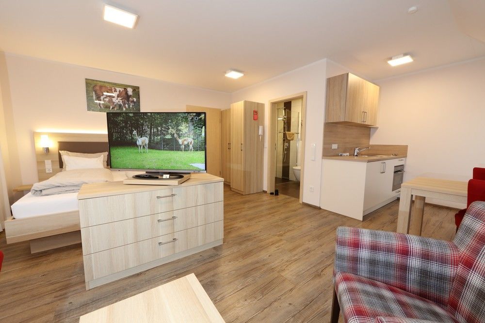 Leidringer Gaestehaus Gmbh Rosenfeld Экстерьер фото