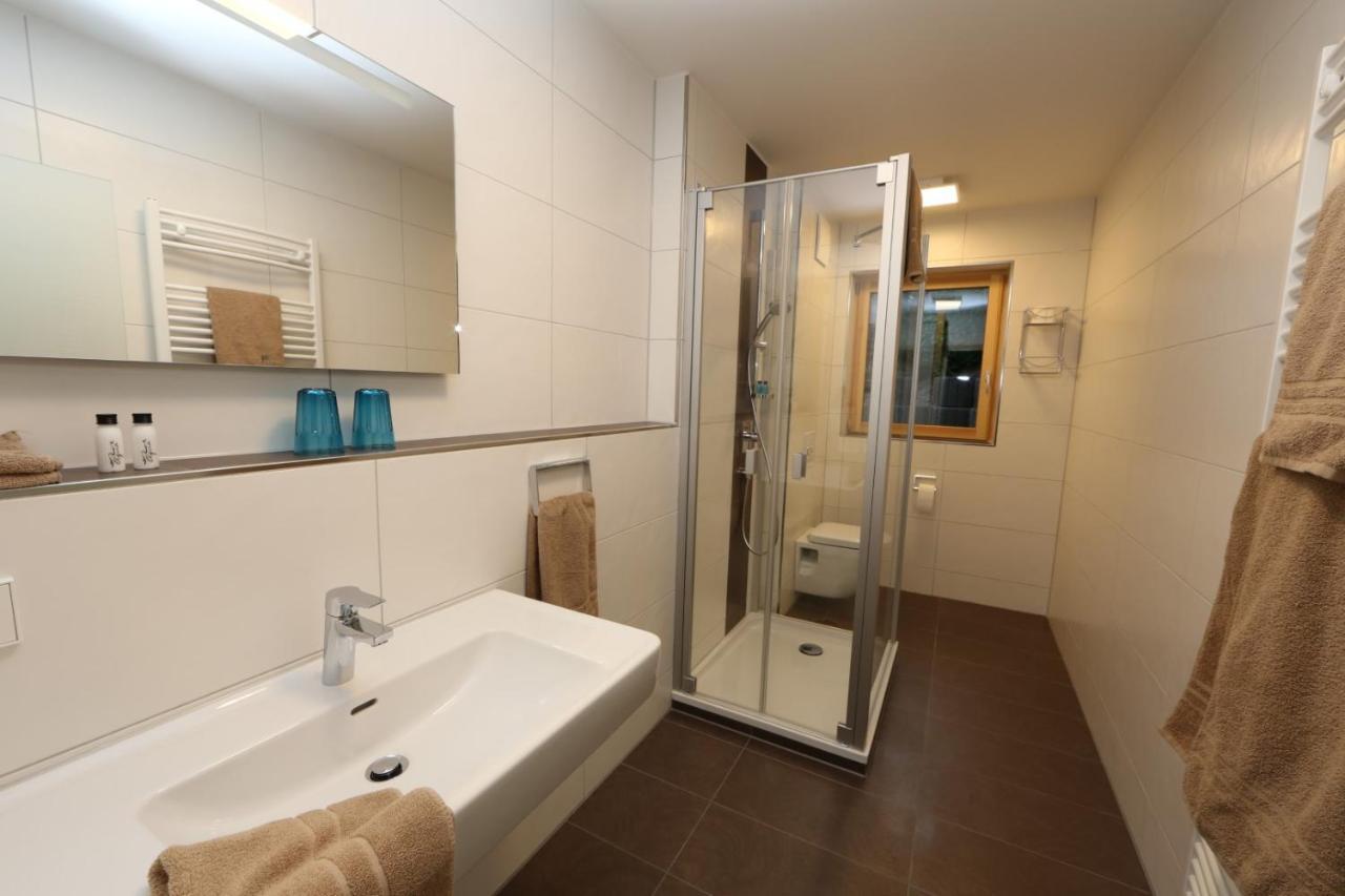 Leidringer Gaestehaus Gmbh Rosenfeld Экстерьер фото