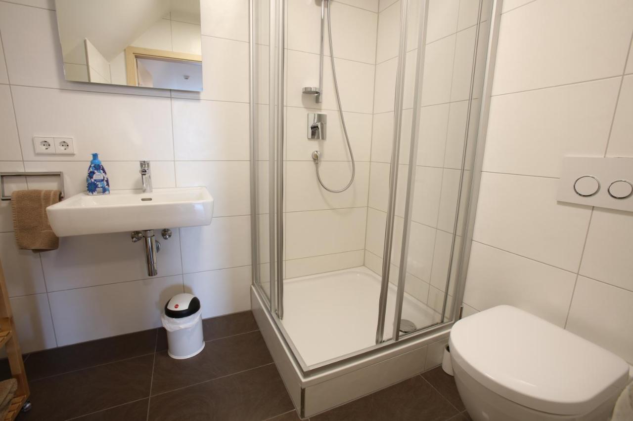 Leidringer Gaestehaus Gmbh Rosenfeld Экстерьер фото